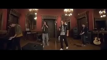 A x nisip purtat de vant official video