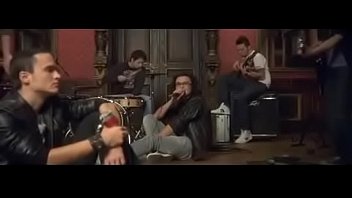 A x nisip purtat de vant official video