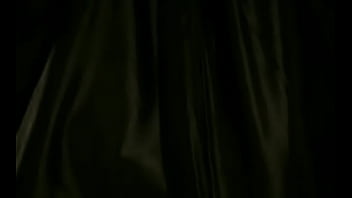 Luscious sweetheart gets herself off