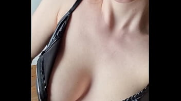 En pleins rangement du dorcel store euh su shanax store