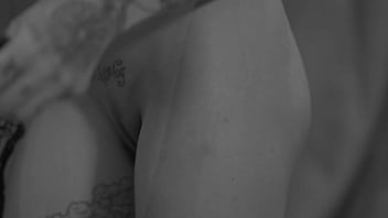 Tattooed rocker fucks his girlfriend