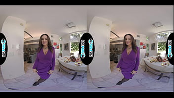 Wetvr aubry babcock lets stiff dick massage her pussy