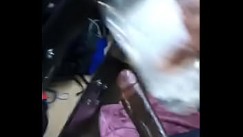 Need sumbody to fuck this