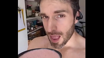 Q rico licuado de durazno y frutilla fresas