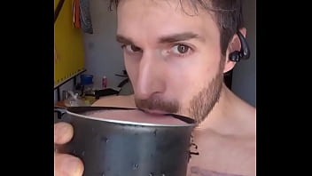 Q rico licuado de durazno y frutilla fresas