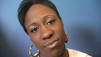 Gloryhole Secrets Ebony Sucking Off Strangers Pov 18 thumbnail