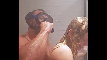 The hottest shower sex you're ever gonna see features joinersamanthax