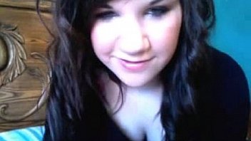 Cute teen webcam girl