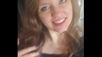 Ne regarde pas dans le miroir mes abonnés m'ont vue faire la même