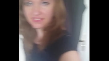 Ne regarde pas dans le miroir mes abonnés m'ont vue faire la même