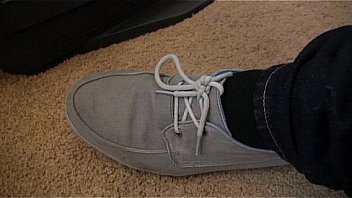 Fit Muscular Latino Jerking Off thumbnail