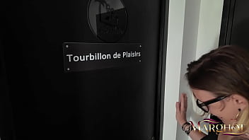 Toujours A L'ile Des Plaisir Je Profite De La Croix De Saint Andrée Pour Me Faire Défoncé Le Cul Par Mon Mec thumbnail