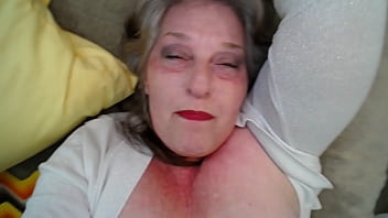 1072 dawnskye presents a new ir humiliation video with reverse cowgirl missionary and dirty talk plus kisses