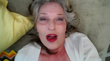 1072 dawnskye presents a new ir humiliation video with reverse cowgirl missionary and dirty talk plus kisses