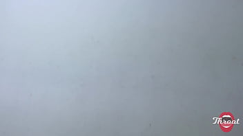 Ela mama como ninguém adoro o jeito que me chupa e devora todo a porra