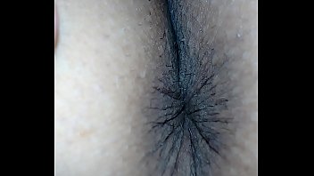 Olha que rabao gostoso vou arrombar ela d