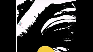 Bailando rico y mojada