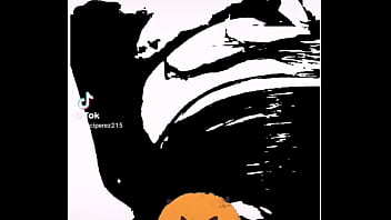 Bailando rico y mojada