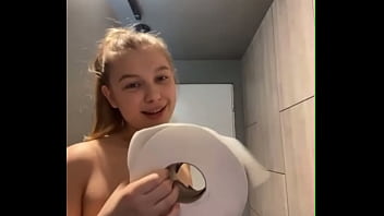 Deep throat in the gym