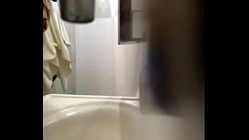 Escondi a câmera no barbeiro