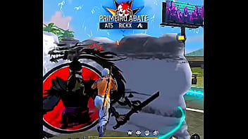 Kidbengala macetando novinhaenquanto da risada e fica de quatro