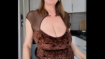 I stopped stepmom at the door – and took her for myself taboo pov role play