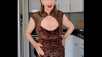 I stopped stepmom at the door – and took her for myself taboo pov role play