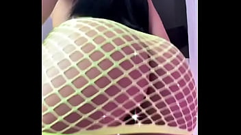 Então já vou começar o dia rebolando