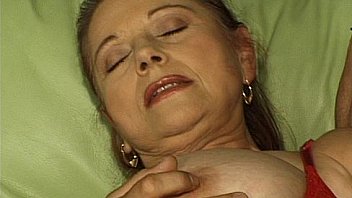 Juliareaves olivia come in boy scene 1 video 1 nudity young beautiful girls fucking