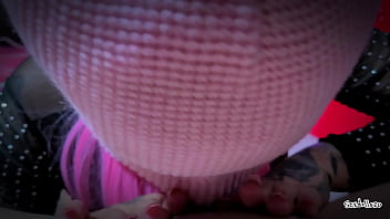 Bandit whore girlfriend milking with massage until the last drop