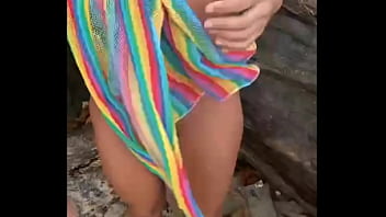 Bastidores na praia secreta em são vicente