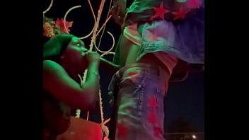 Carriage ride facial with cum walk