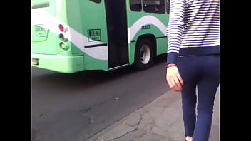 Bonitas Nalgas En La Calle Nyce Candid Ass Girl Part 2 thumbnail