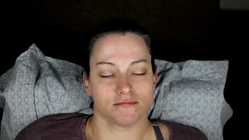 Dirtydees gets her face covered with some heavy eye blasts