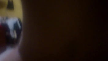 Le encanta montar mi verga