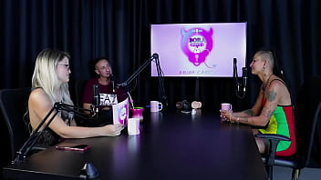 Já pediram um fetiche com cachorro acha errado a divisão de atriz criadora e é liberal caroleta roots & bruna carlos sheer red