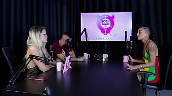 Já pediram um fetiche com cachorro acha errado a divisão de atriz criadora e é liberal caroleta roots & bruna carlos sheer red