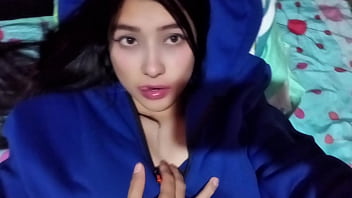 Niñera caliente con enormes tetas anhelaba mi polla tan pronto como llegué a casa casero real