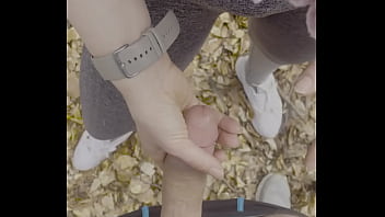 Stop hiking and cum inside me outdoor sex in a public park