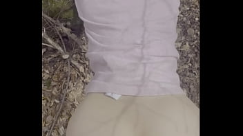 Stop hiking and cum inside me outdoor sex in a public park