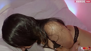 Came to my friend teen18 room to have sex while my parents weren't at home and came on her pussy