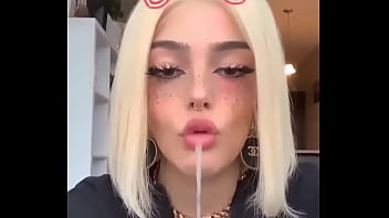 الوسخه في قلبي وفي عيني