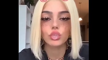 الوسخه في قلبي وفي عيني