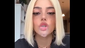 الوسخه في قلبي وفي عيني