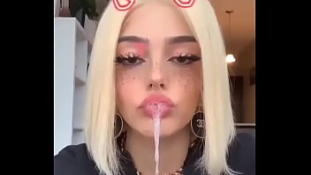 الوسخه في قلبي وفي عيني thumbnail