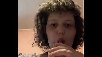 My best friend sucking a dick sraw