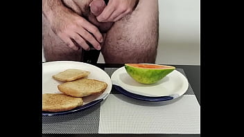 Café da manhã saudável completo no red