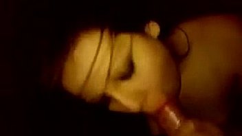 Sexy asian babe gives nice head