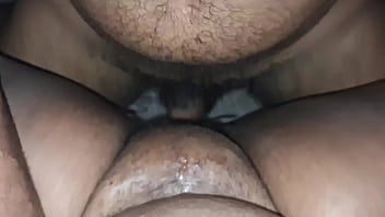 Pastor fodeu loucamente e gozou na minha buceta de crente