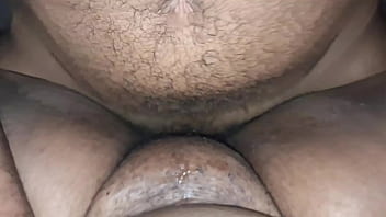 Pastor fodeu loucamente e gozou na minha buceta de crente